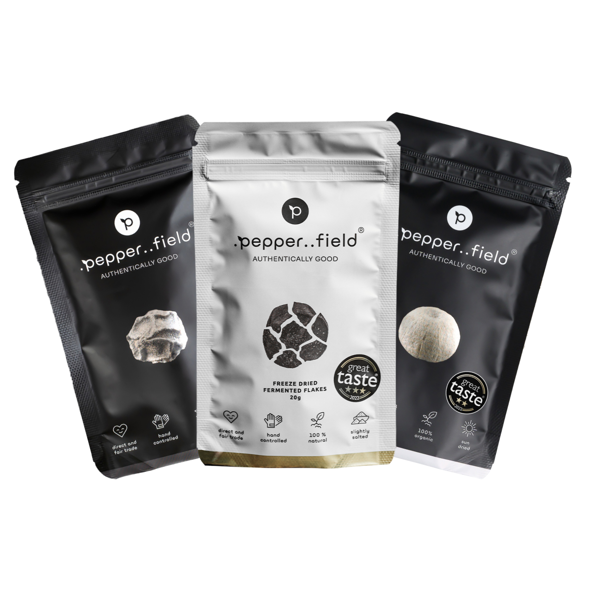 2+1: black and white Kampot  pepper, lyophilized flakes of fermented Kampot pepper (pepper flakes)