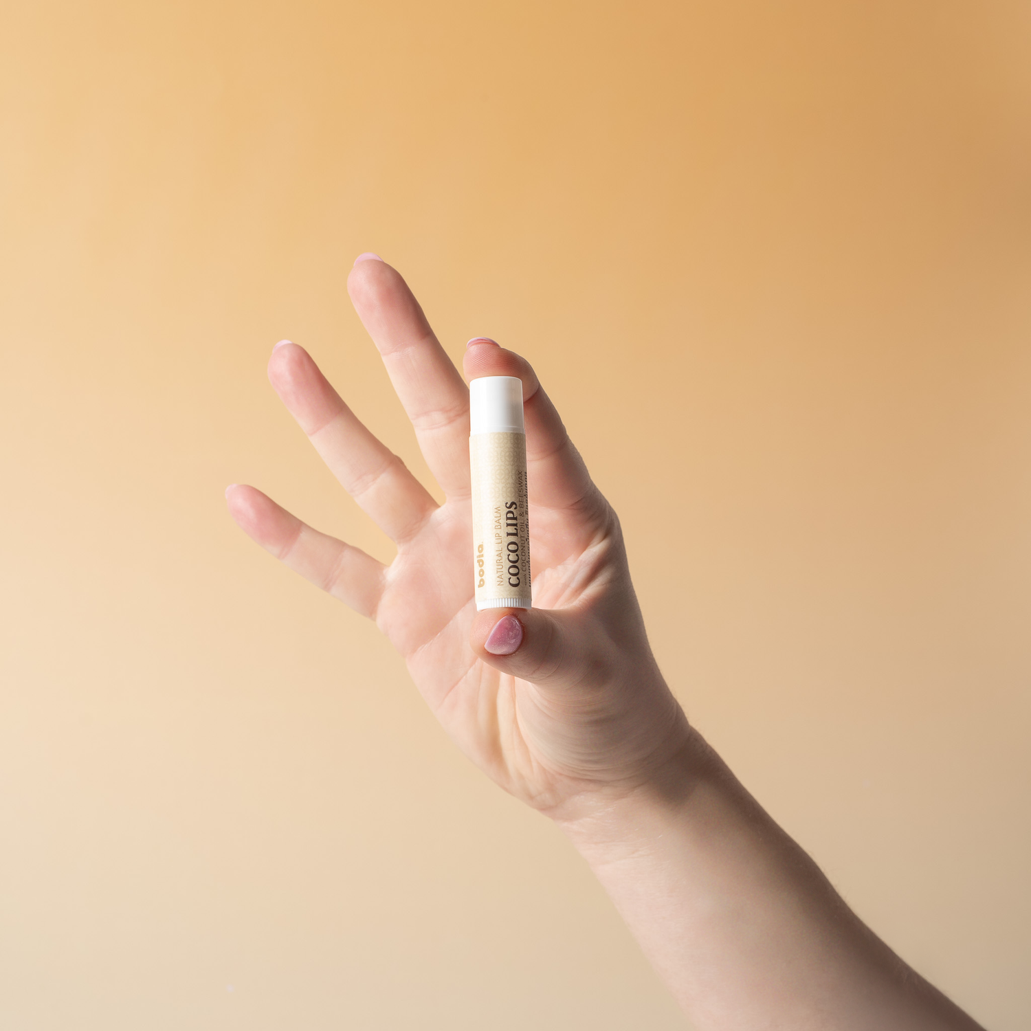 Natural lip balm – coconut oil & beeswax 